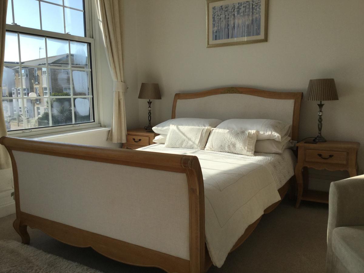 시퍼드 The Wellington B&B 외부 사진